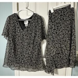 KSL 2 Piece Set, Short Sleeve Blouse And Skirt, Brown W/ Tan Floral Print, 18W